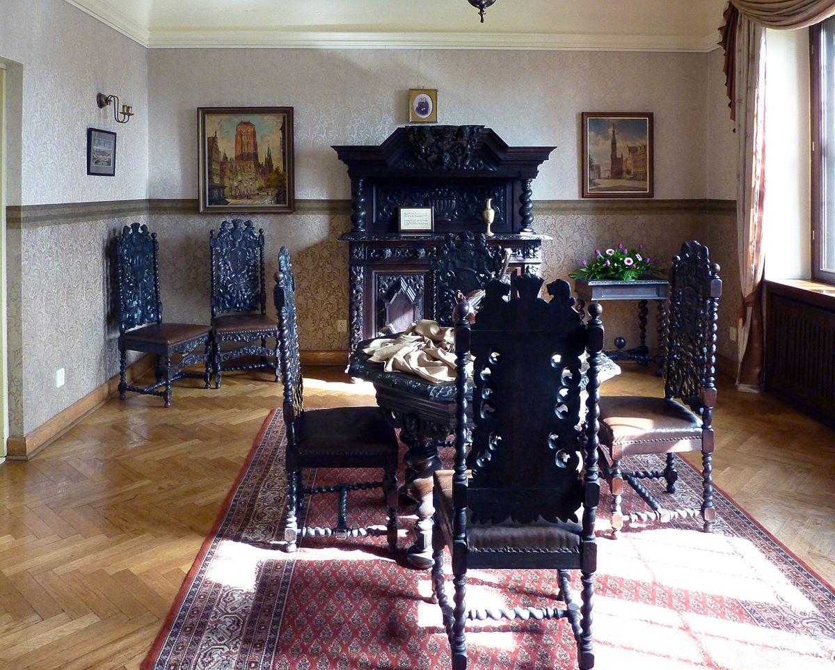 Danzig-Zimmer im Schloss Krockow, Leihgaben des Westpreußischen Landesmuseums