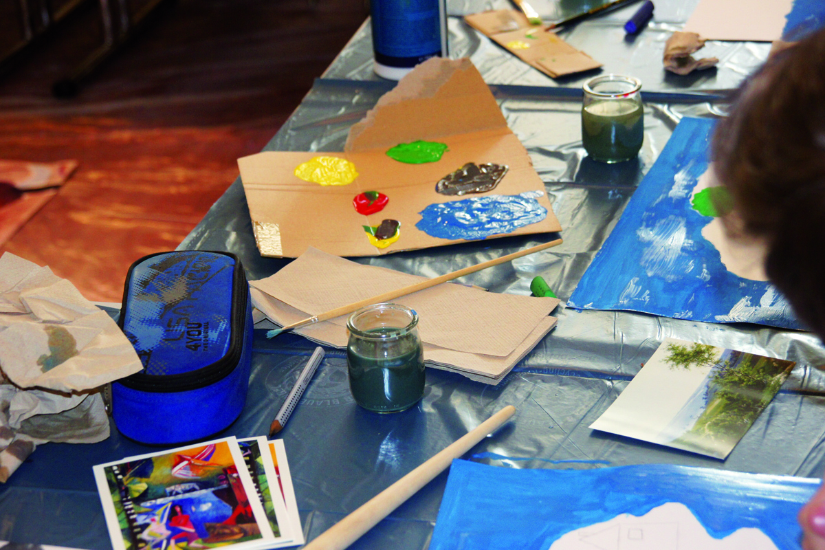 Kinderprogramm – Landschaftsmalerei. Malen mit Wasserfarben